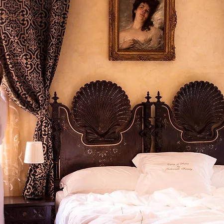 Hotell Novecento Boutique 3*