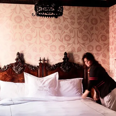 Novecento Boutique Hotel